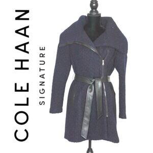 Cole Haan Signature Navy Wool Blend Coat with Oversized Collar Size 6